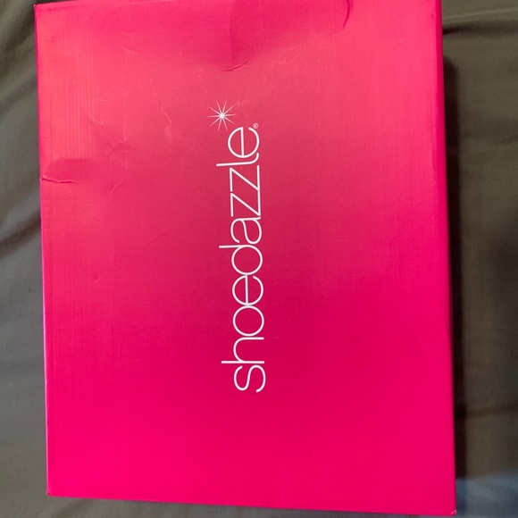 Shoes - Picture 2 of 5